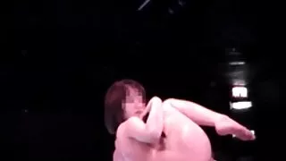 四個傢伙拍了兩個妓女上演肛門狂歡色情片