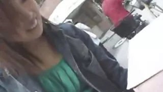 學生性交年輕學生輪流色情