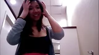 男人亂搞森林裡一個容易接觸的婊子色情片