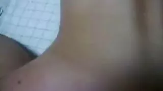 兒子性交的母親和射液在她的陰部色情