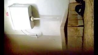 這個強壯的男人性交脆弱的黑髮在溫柔的陰部色情片