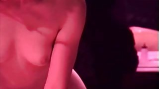 陽台色情的白膚金發的青少年性交的人